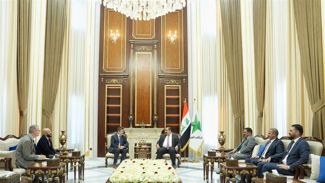 السامرائي يستقبل السفير الكندي ويبحثان العلاقات الثنائية وتطورات المنطقة