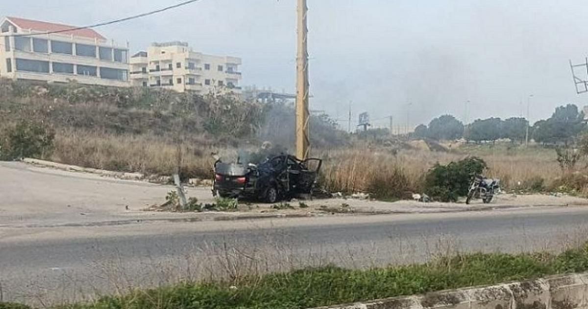 بالفيديو: شهيد بغارة إسرائيلية استهدفت مركبة جنوب لبنان