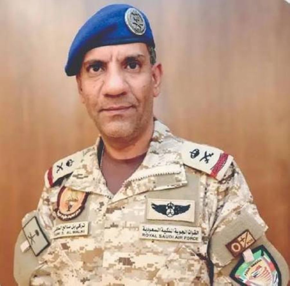 تحالف دعم الشرعية في اليمن: ندين الهجوم الإرهابي على موكب قائد الفرقة الثانية بقوات العمالقة