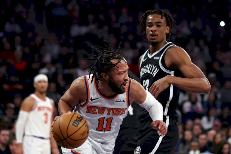 أن بي ايه: نيكس ينهي سلسلة هزائمه بفوز تاريخي بفارق 54 نقطة على نتس