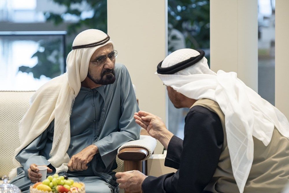 رئيس الدولة يستقبل محمد بن راشد