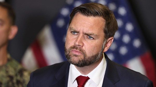 ترامب: جاي دي فانس سيتوجه لأرمينيا وأذربيجان في فبراير