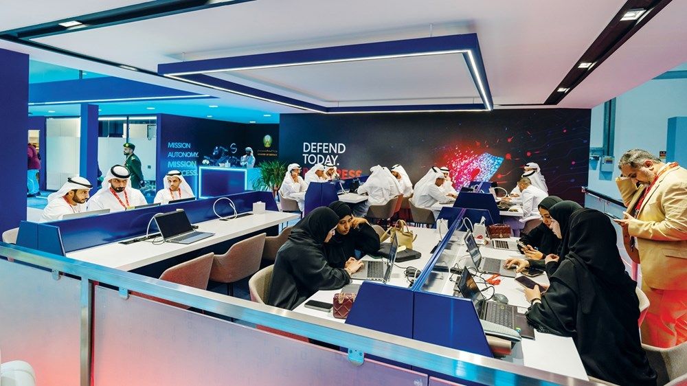 برعاية حمدان بن محمد بن زايد.. «تحدي وزارة الدفاع للبرمجة» يختتم فعالياته بمشاركة واسعة