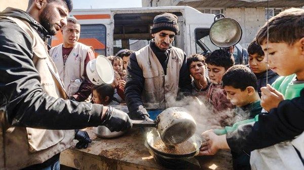 المتحدثة باسم لجنة الإنقاذ الدولية لـ«الاتحاد»: 90% من سكان غزة يفتقرون إلى الوصول للغذاء والمياه