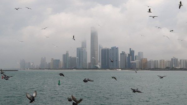 الطقس غداً غائم مع فرصة سقوط أمطار