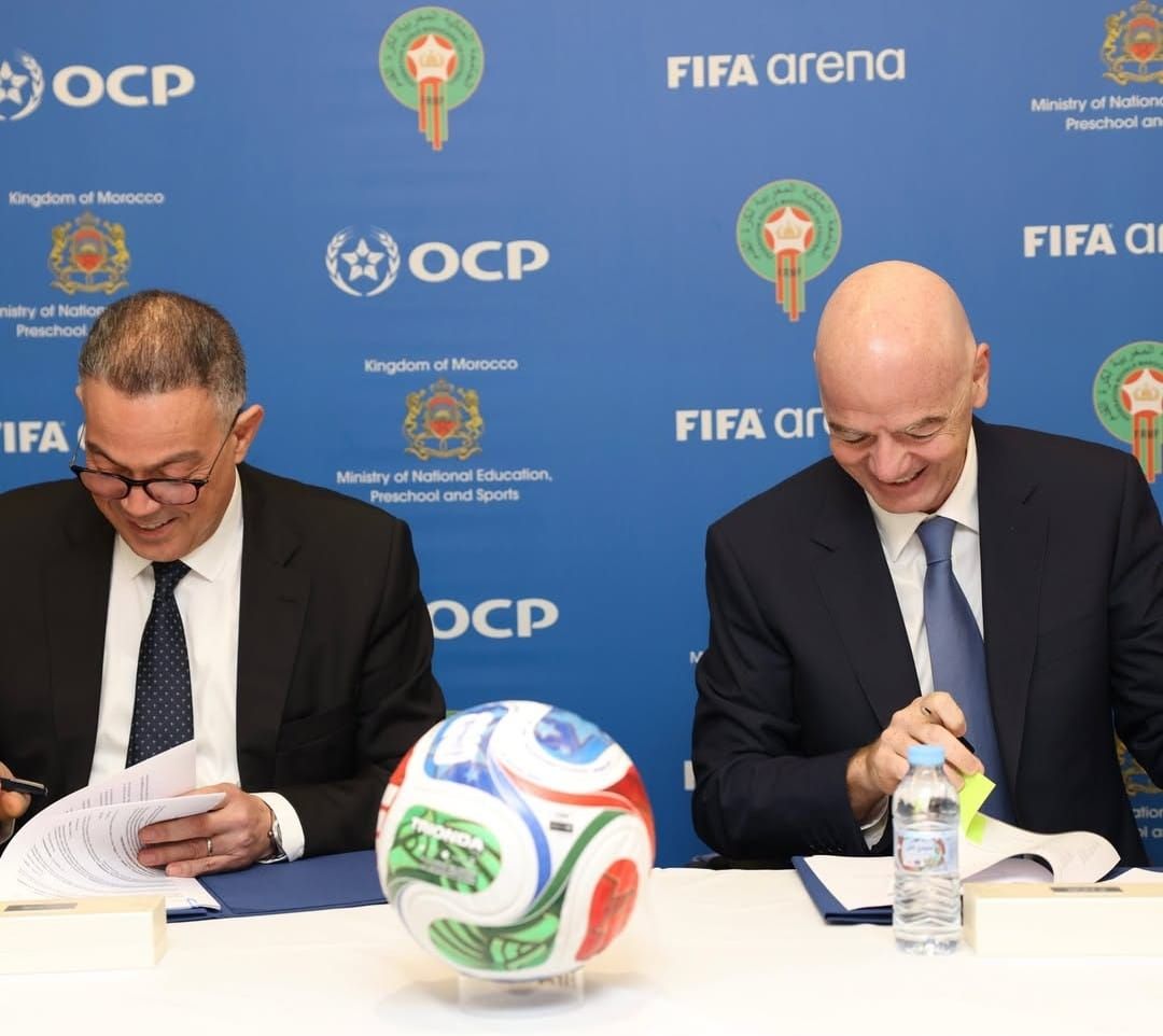 إنفانتينو يعلن عن توقيع اتفاقية لإنشاء 30 ملعبا مصغرا بالمغرب