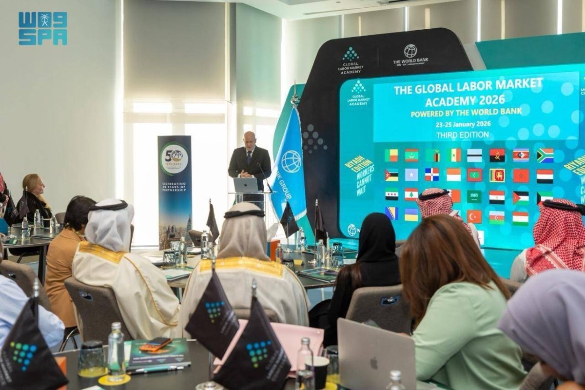 افتتاح أعمال النسخة الثانية 
من أكاديمية سوق العمل في الرياض