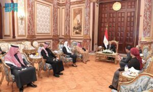 السفير السعودي في مصر يعزز العلاقات الثنائية مع مجلس الشيوخ المصري
