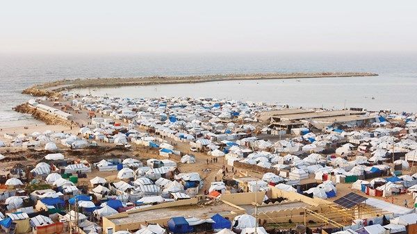 المتحدث باسم «الأونروا» لـ«الاتحاد»: سوء الأحوال الجوية يفاقم معاناة النازحين