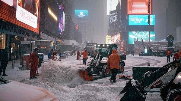 إعلان الطوارئ في ولايات أميركية بسبب عاصفة شتوية