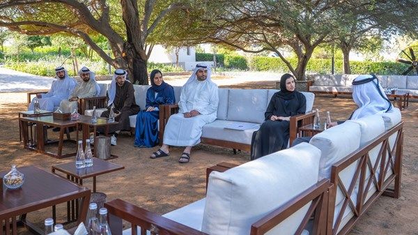 حاكم رأس الخيمة يطّلع على جهود وزارة التربية والتعليم للارتقاء بالمنظومة التعليمية