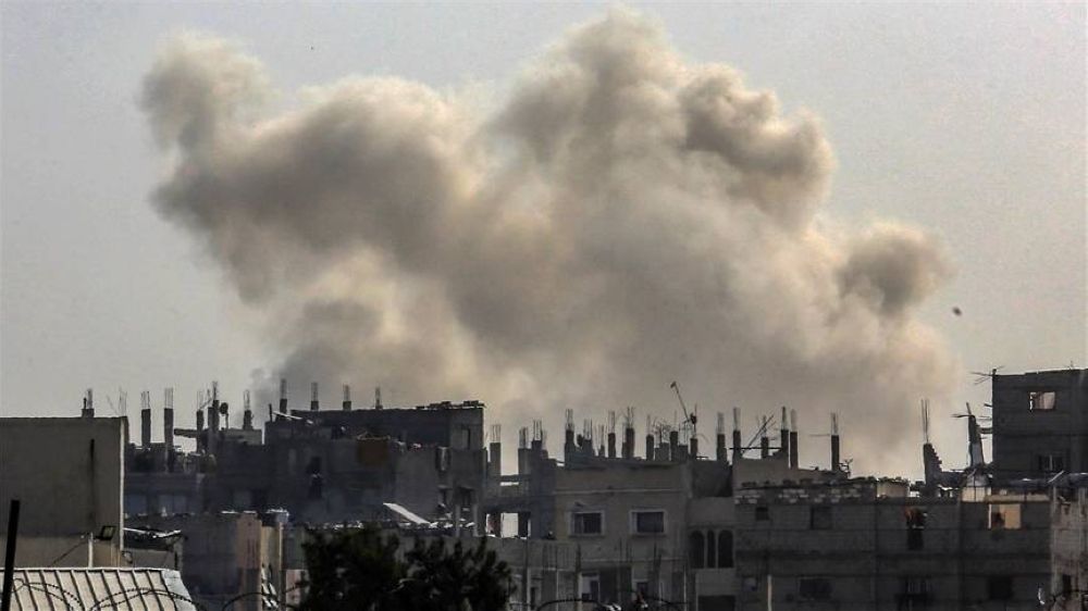 مقتل 4 فلسطينيين في قصف الاحتلال الإسرائيلي شرق غزة