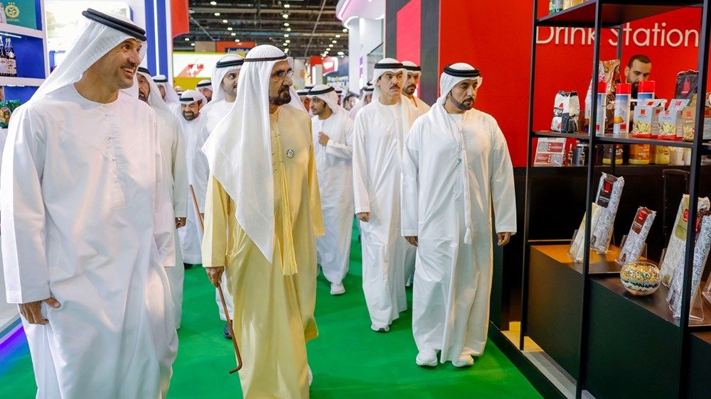 محمد بن راشد يزور معرض «جلفود 2026» بمركز دبي التجاري العالمي