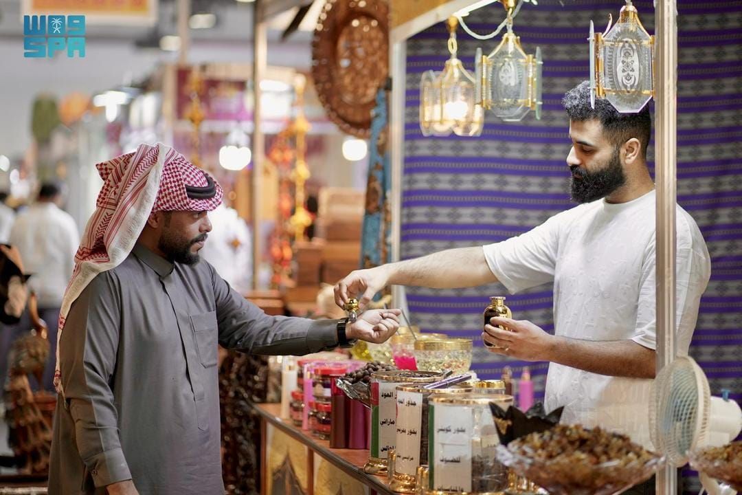 الفنون التراثية المصرية تتألق بحضور ثقافي لافت في معرض المنتجات بمكة المكرمة