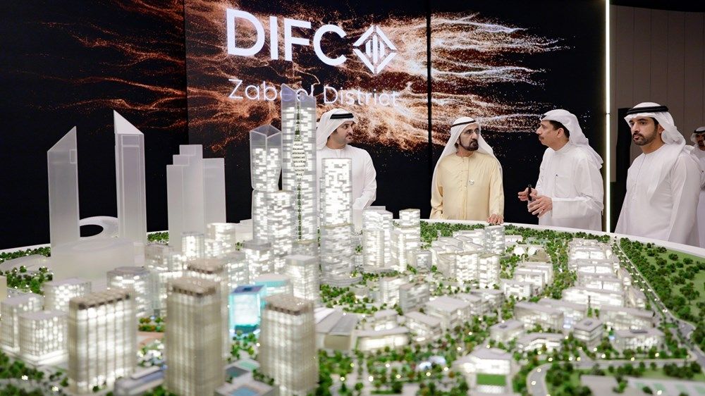 محمد بن راشد يطلق مشروع التوسعة الكبرى لمركز دبي المالي العالمي