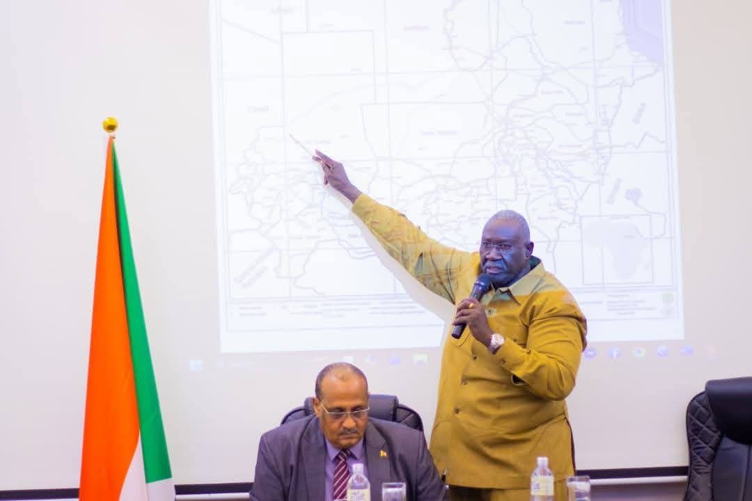 عقار يطلع سفراء وممثلي البعثات الدبلوماسية بجوبا على تطورات الأوضاع بالبلاد