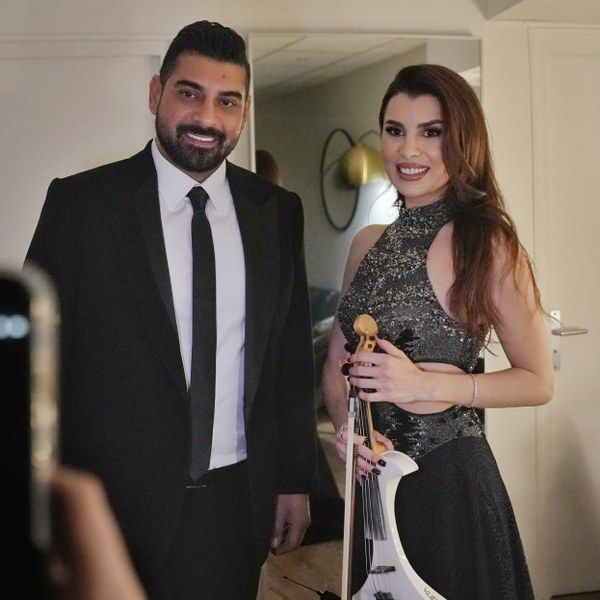 بالفيديو- فانيسا بيار نصار تُبهر باريس في ليلة موسيقيّة استثنائيّة