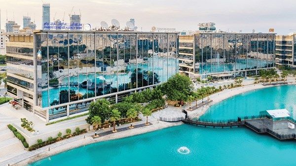 «دبي للإعلام».. ربع قرن من الريادة في صناعة المحتوى ودعم الاقتصاد الإبداعي