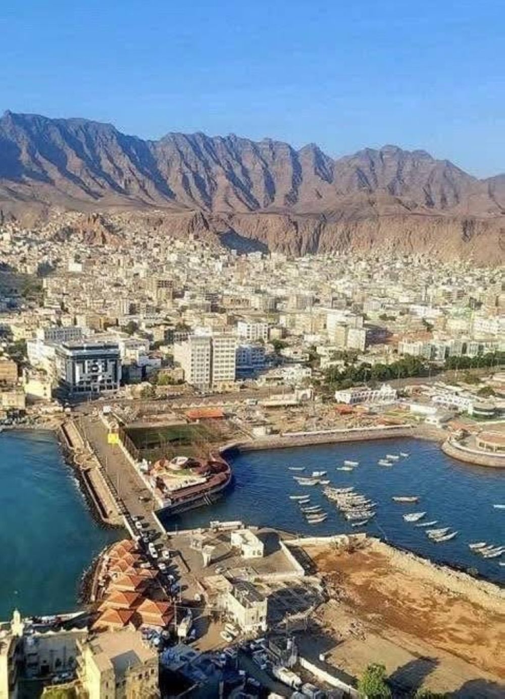 حكومة كفاءات يمنية تتشكل ودعم سعودي يحاط بالحوكمة