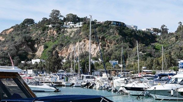 إنذار جوي كبير في أربع ولايات تونسية تحسباً لرياح قوية