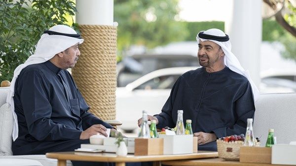 رئيس الدولة يستقبل وزير الدفاع الكويتي الذي يقوم بزيارة عمل يشارك خلالها في فعاليات «الإمارات والكويت.. إخوة إلى الأبد»