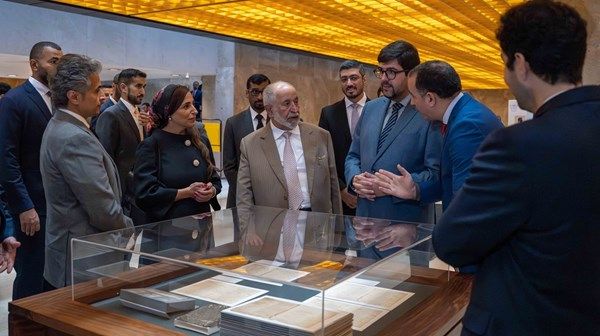 حاكم الشارقة يزور الأرشيف الوطني البرتغالي