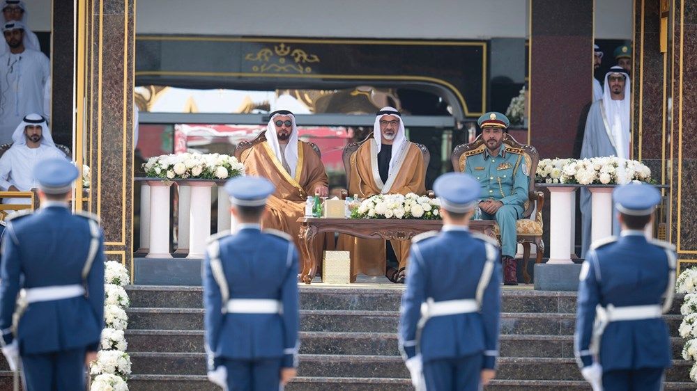تحت رعاية رئيس الدولة.. خالد بن محمد بن زايد يشهد حفل تخريج كلية الشرطة