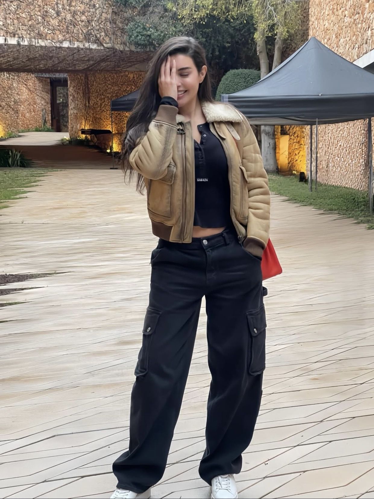 “بنطال كارغو” .. بإطلالة كاجوال.. أحدث ظهور لـ ياسمين صبري