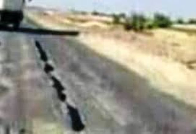 بدء عمليات سفلتة طريق الستين بولاية القضارف