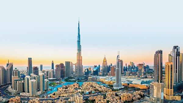 علماء بـ «قمة الحكومات» لـ «الاتحاد»: الإمارات تقود الجهود العالمية لتمكين العلماء