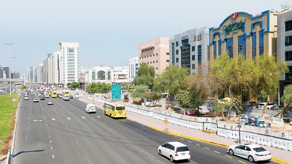 «البلديات والنقل»: تطوير شبكة مسارات الدراجات الهوائية لتشمل مناطق خارج جزيرة أبوظبي