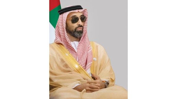 طحنون بن زايد: نتائج تجارتنا غير النفطية تجسيد حي لرؤية اقتصادية استباقية