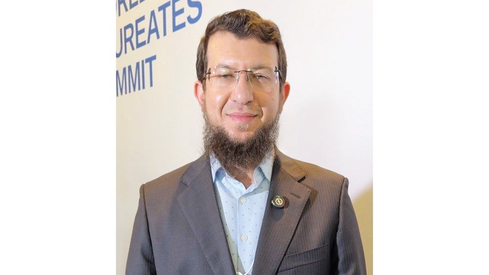 علماء بـ «قمة الحكومات» لـ «الاتحاد»: الإمارات تقود الجهود العالمية لتمكين العلماء