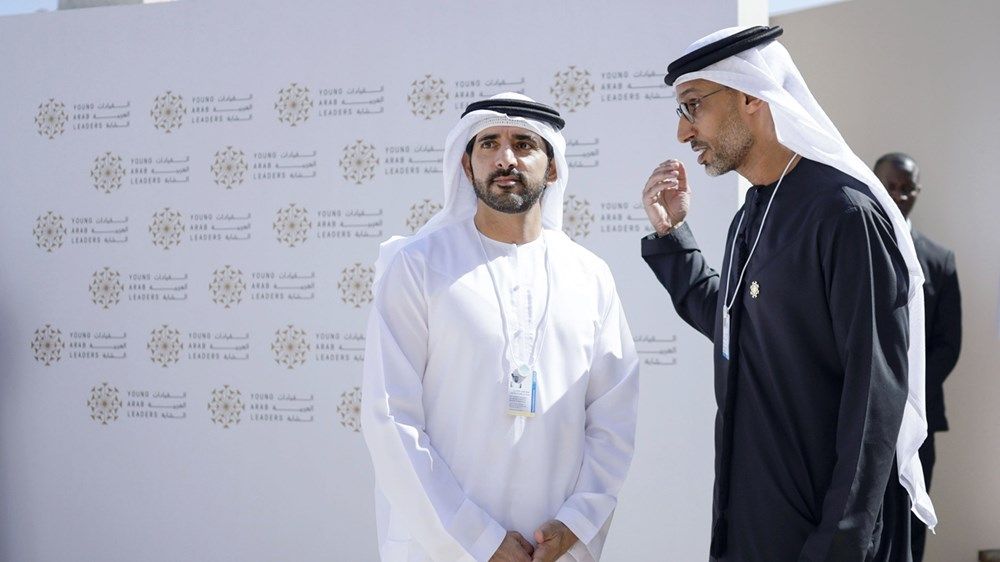 حمدان بن محمد يشهد جانباً من أعمال «منتدى القيادات العربية الشابة»