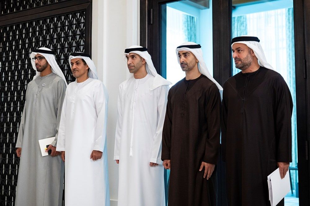 رئيس الدولة ورئيس سيراليون يشهدان توقيع اتفاقية الشراكة الاقتصادية الشاملة بين البلدين