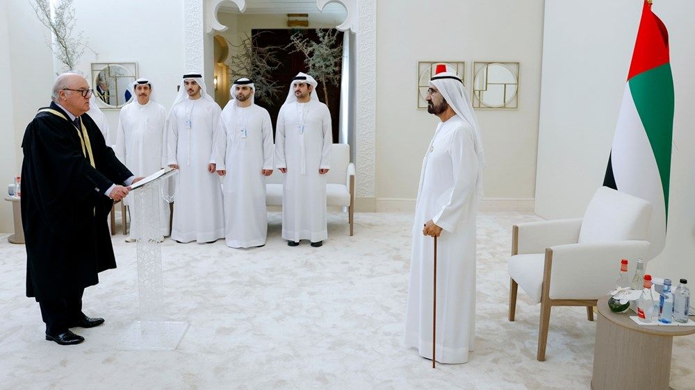 أمام محمد بن راشد.. ثلاثة قضاة في محاكم مركز دبي المالي العالمي يؤدون اليمين القانونية