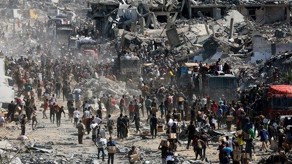 بريطانيا تدعو إلى تخفيف القيود المفروضة على الإمدادات الأساسية في غزة