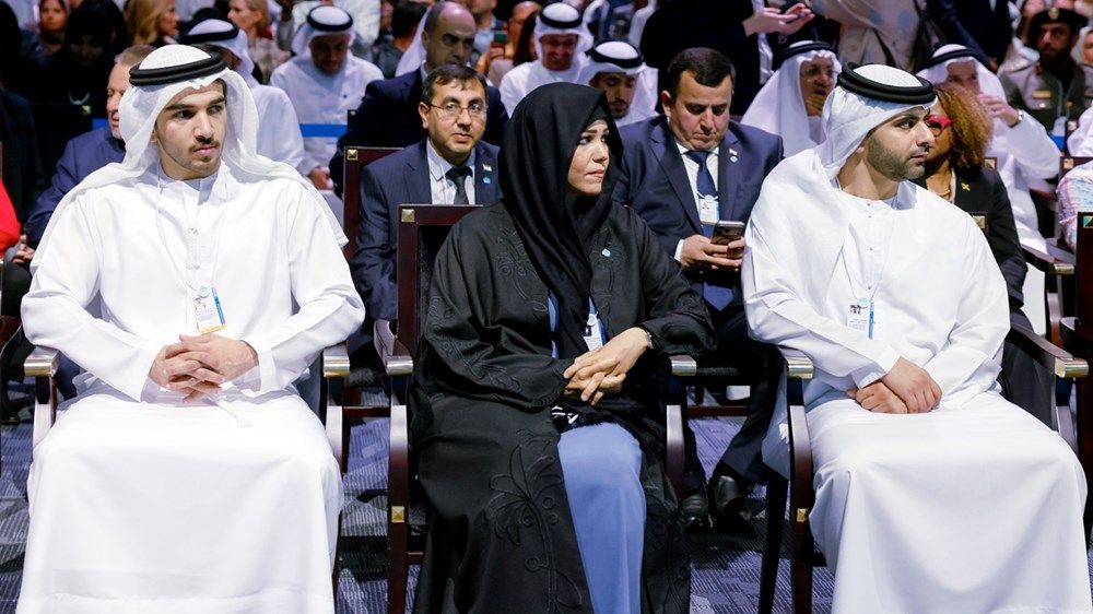 محمد بن راشد يشهد كلمة ألقاها رئيس وزراء إسبانيا في القمة العالمية للحكومات