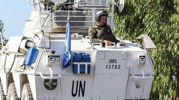«اليونيفيل»: إسقاط إسرائيل مواد كيماوية «غير مقبول»