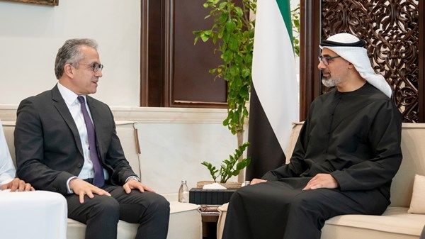 خالد بن محمد بن زايد يستقبل مدير عام منظمة الأمم المتحدة للتربية والعلم والثقافة «اليونسكو»