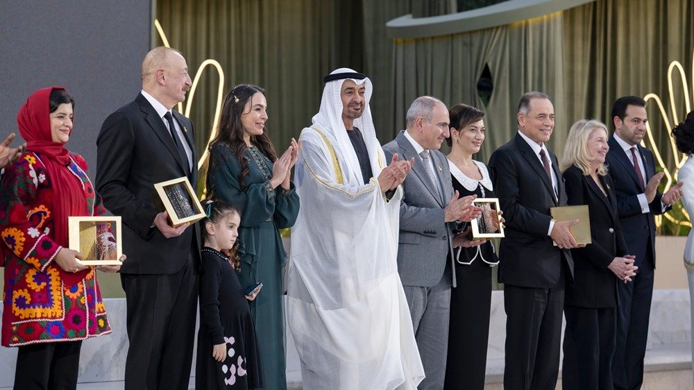 رئيس الدولة يشهد مراسم الاحتفاء بالمكرمين بـ"جائزة زايد للأخوة الإنسانية" لعام 2026