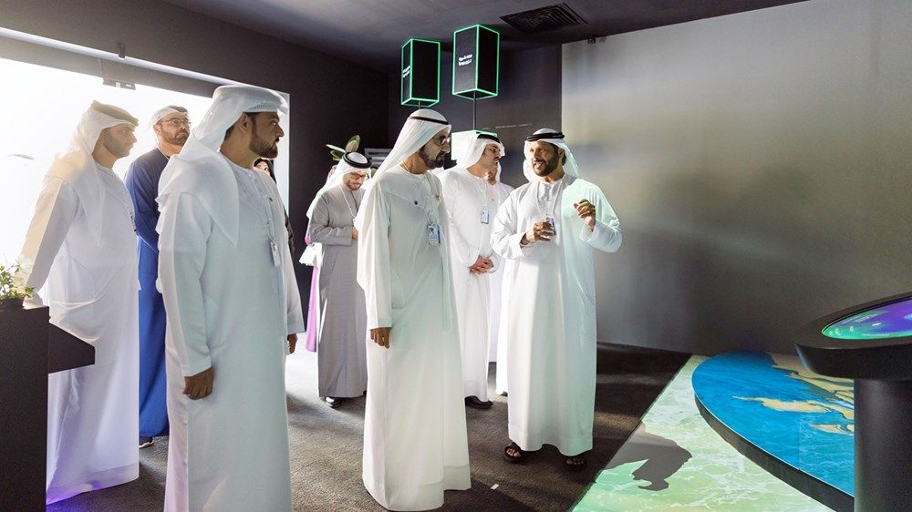 محمد بن راشد يطلع على «خريطة طريق المساحات المائية والخضراء 2030» لتعزيز ريادة دبي في استثمار الطبيعة لرفاهية الإنسان