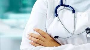 شاهد بالفيديو.. طبيبة سودانية تحسم خيانة زوجها لها بطريقة درامية و”ماما كوكي” تعلق: (حسمت الفوضى وقولوا كُر ومُر)