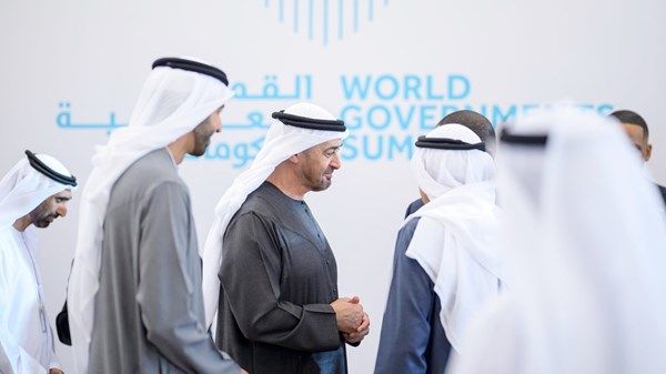 رئيس الدولة يشهد جانباً من فعاليات «القمة العالمية للحكومات 2026»
