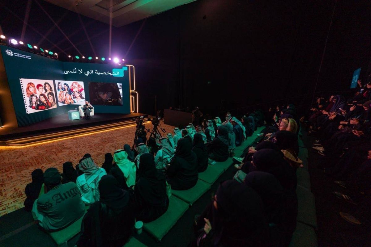 المسلم : عامل الوقت يصنع الاسطورة .. والشر يلفت الأنظار أكثر من الخير