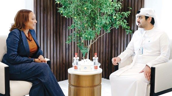 مكتوم بن محمد: مواكبة التحولات المتسارعة في قطاع التكنولوجيا