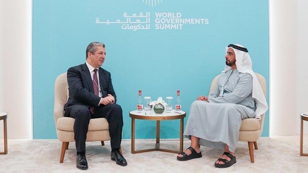 سيف بن زايد يلتقي رئيس حكومة إقليم كردستان العراق
