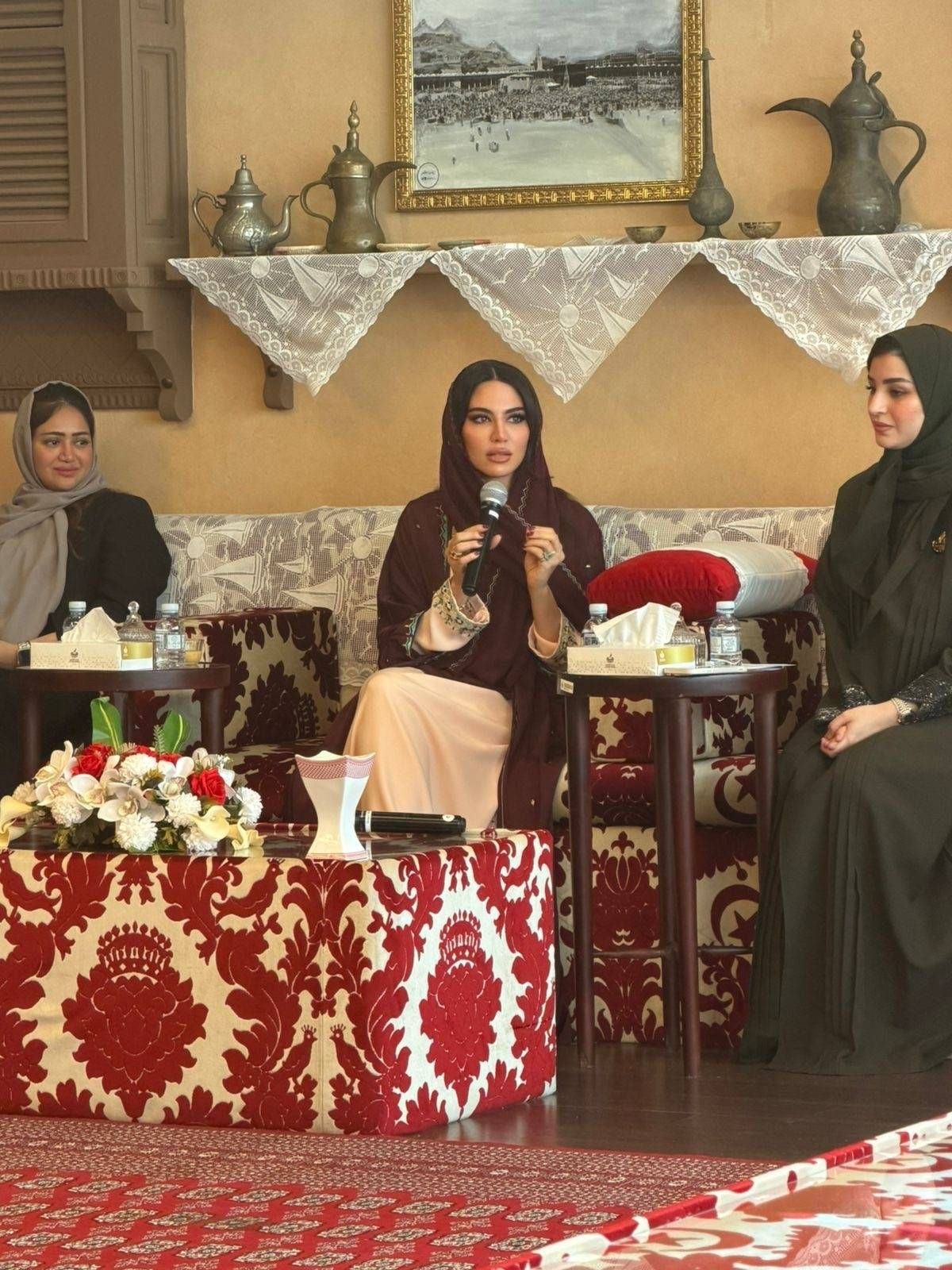 غرفة مكة المكرمة تنظّم لقاء «رحلة الأزياء» لتمكين المصممات وتعزيز الإبداع 