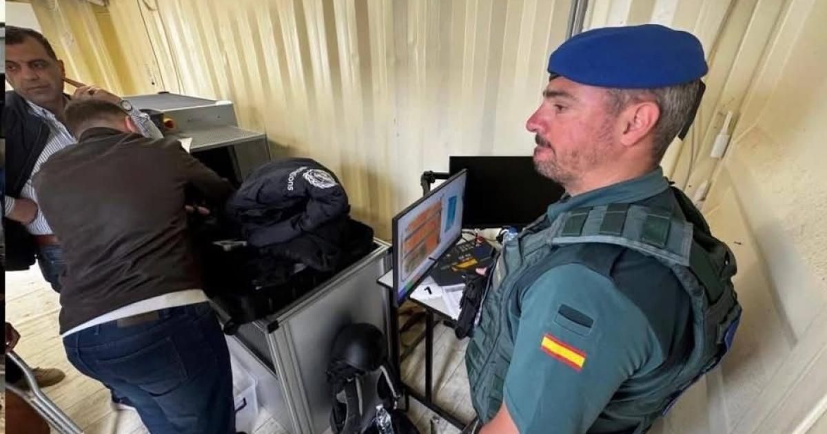 فرنسا ترحب بفتح معبر رفح وتعلن إرسال "درك" لدعم البعثة الأوروبية