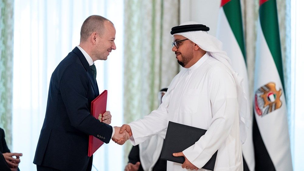 رئيس الدولة والمستشار الألماني يبحثان علاقات التعاون ويشهدان إعلان مذكرات تفاهم